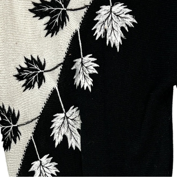 Vintage Shirlee Designs Sweater - Picture 3 of 5